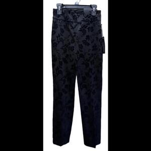 Meg & Margot Pull-on Slim Leg Ankle Length Stretch Capri  Size‎ S